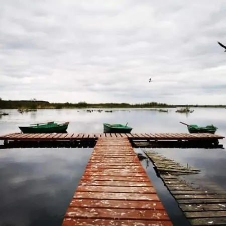 Bauernhof Stajnia Czahary Z Widokiem Na Jezioro
